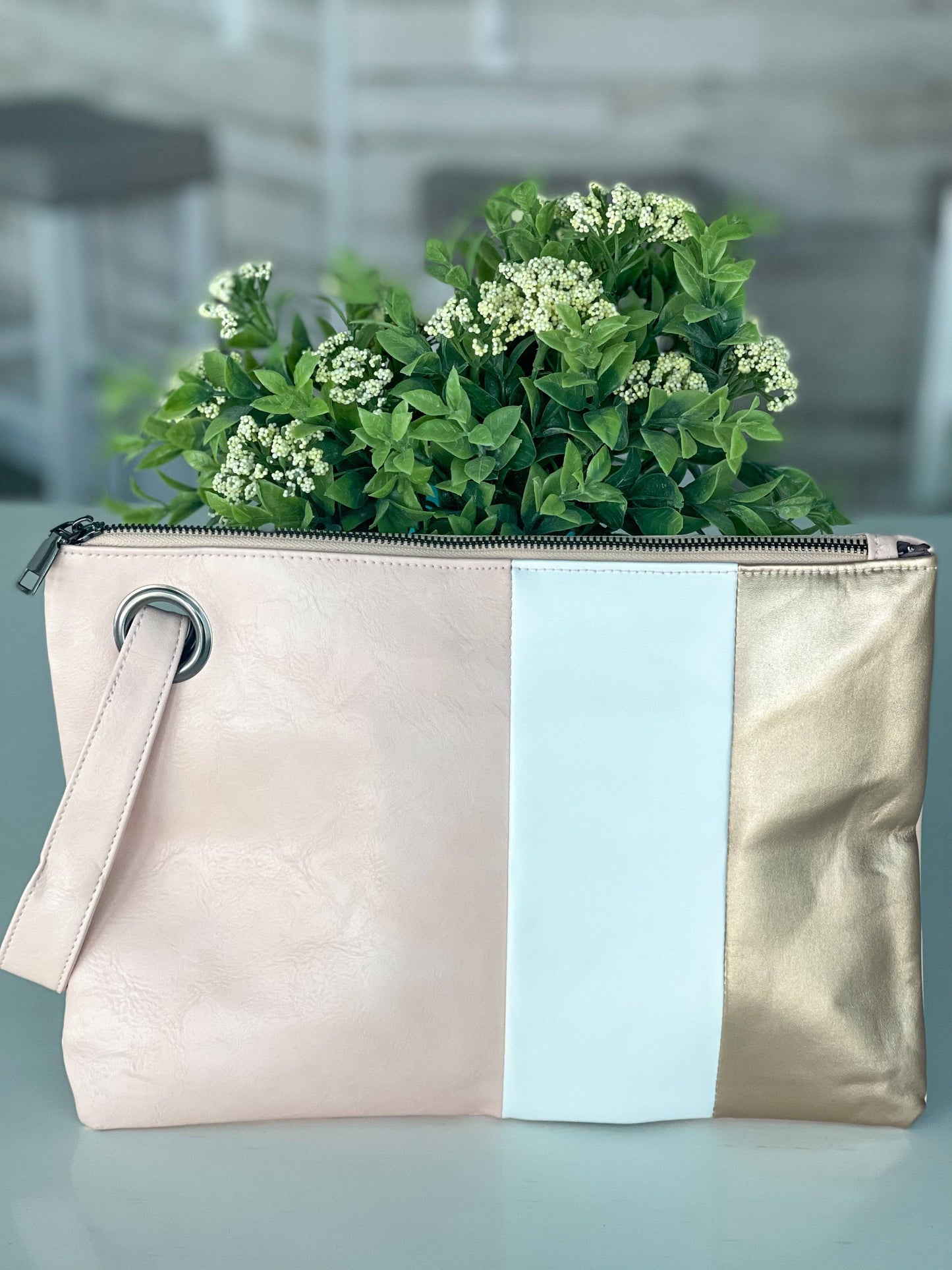 Hint Of Fall Clutch "Golden"