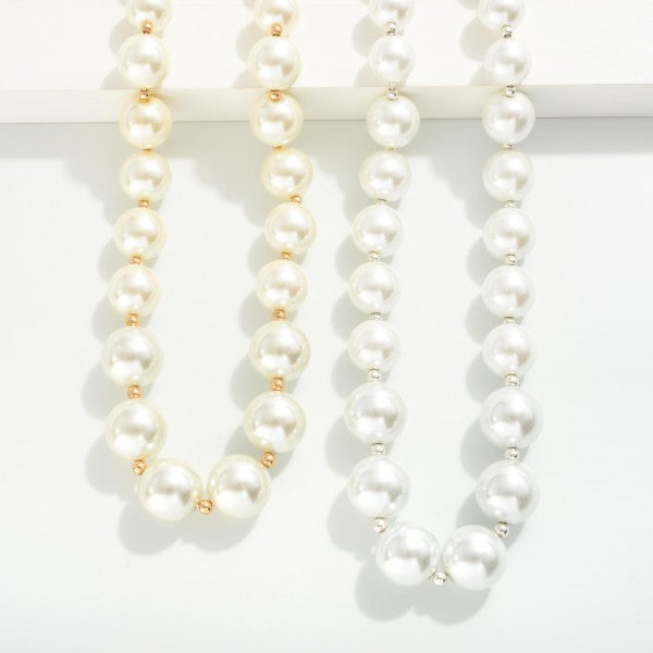 Chunky Tapered Pearlescent Finish Beaded Necklace