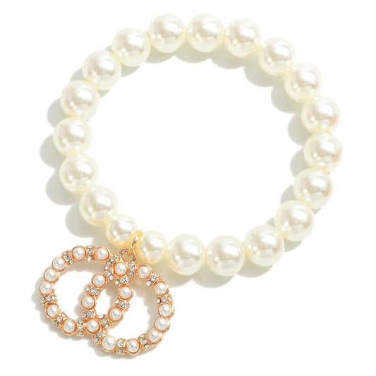Pearl Stretch Bracelet With Pearl & Rhinestone Studded Pendant